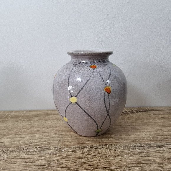 Vintage 1980s Purple Ultra Violet Vase West German 14 cm H - Picture 2 of 10